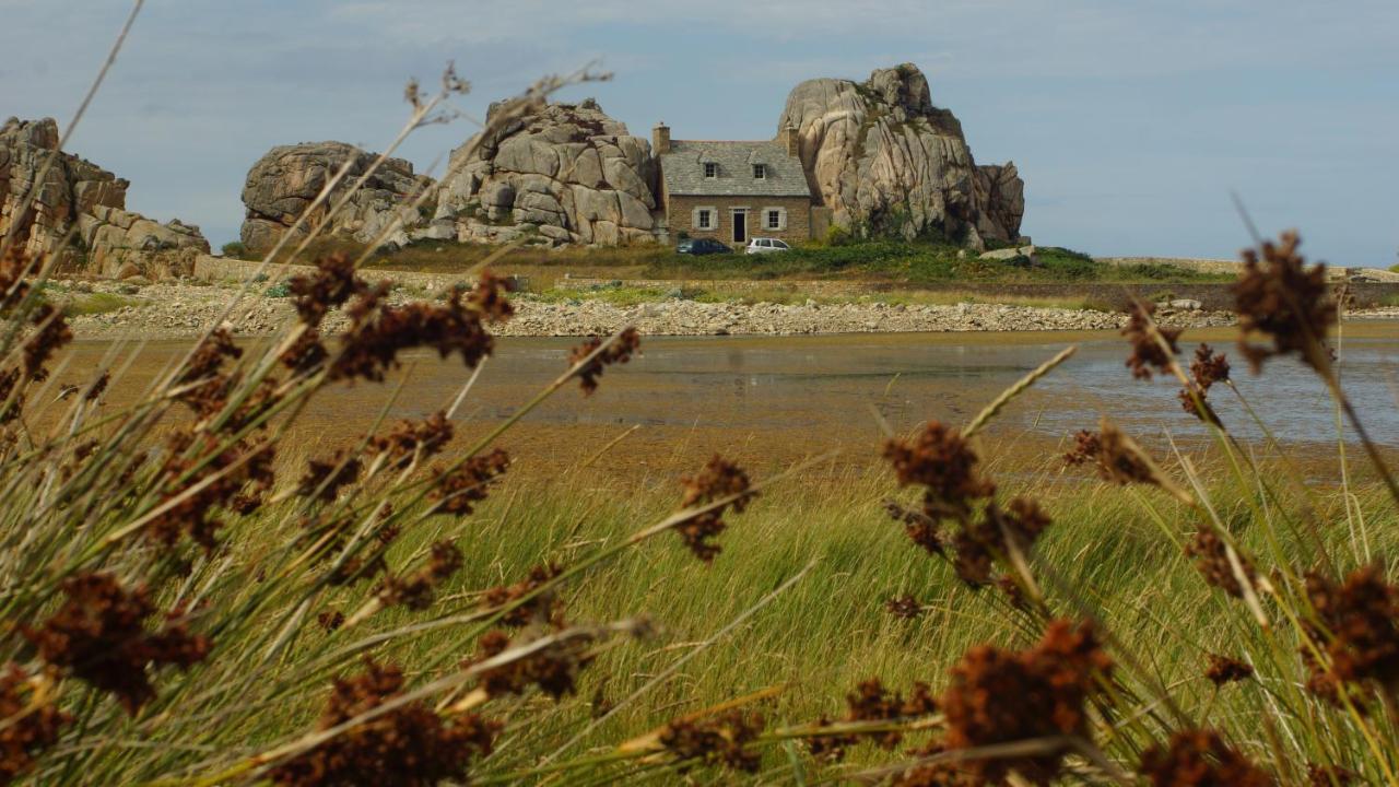 Gites "Le Clos De La Baie" Paimpol Exterior foto